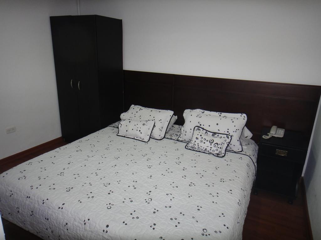 Hotel Embassy Park Bogota Room photo